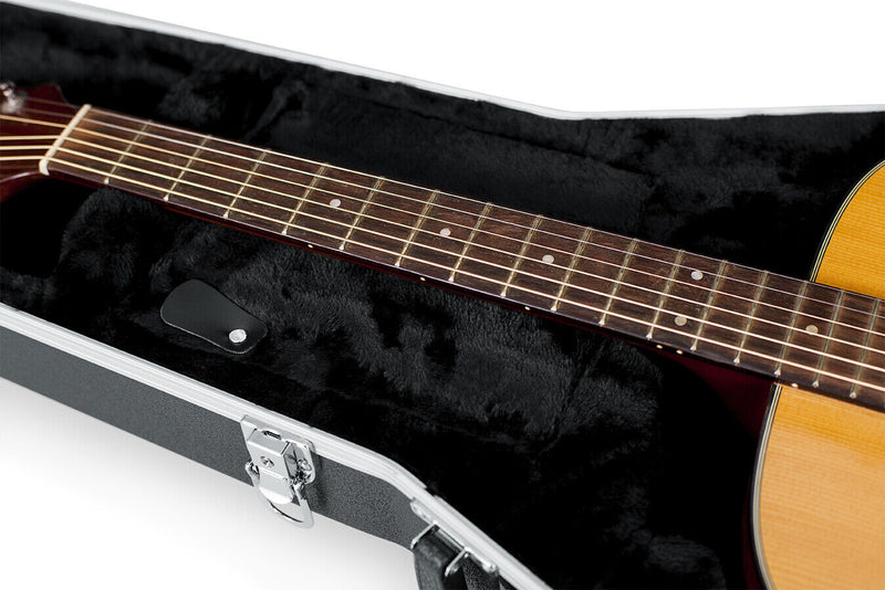 Gator Dreadnought Guitar Case (Open Box)