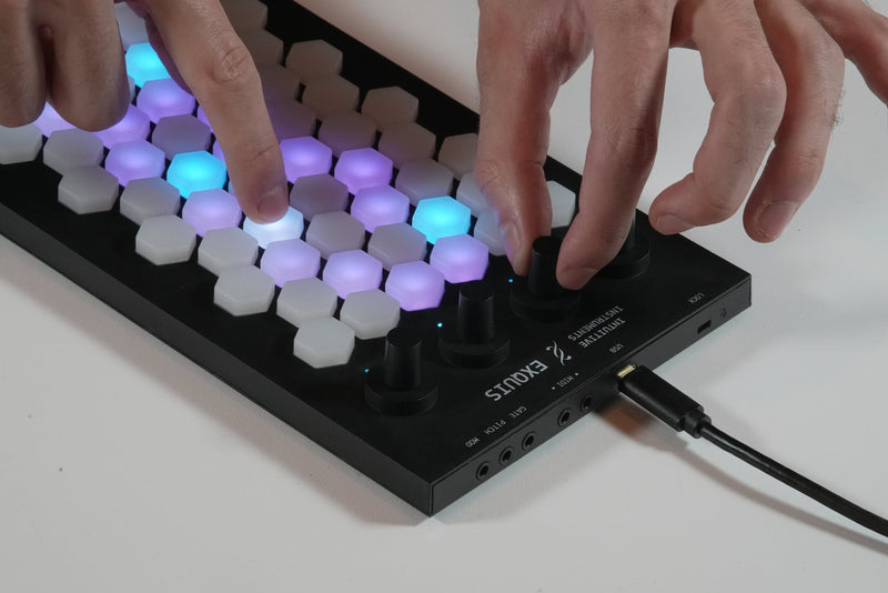 Intuitive Instruments Exquis USB MPE MIDI CV Controller (Open Box)