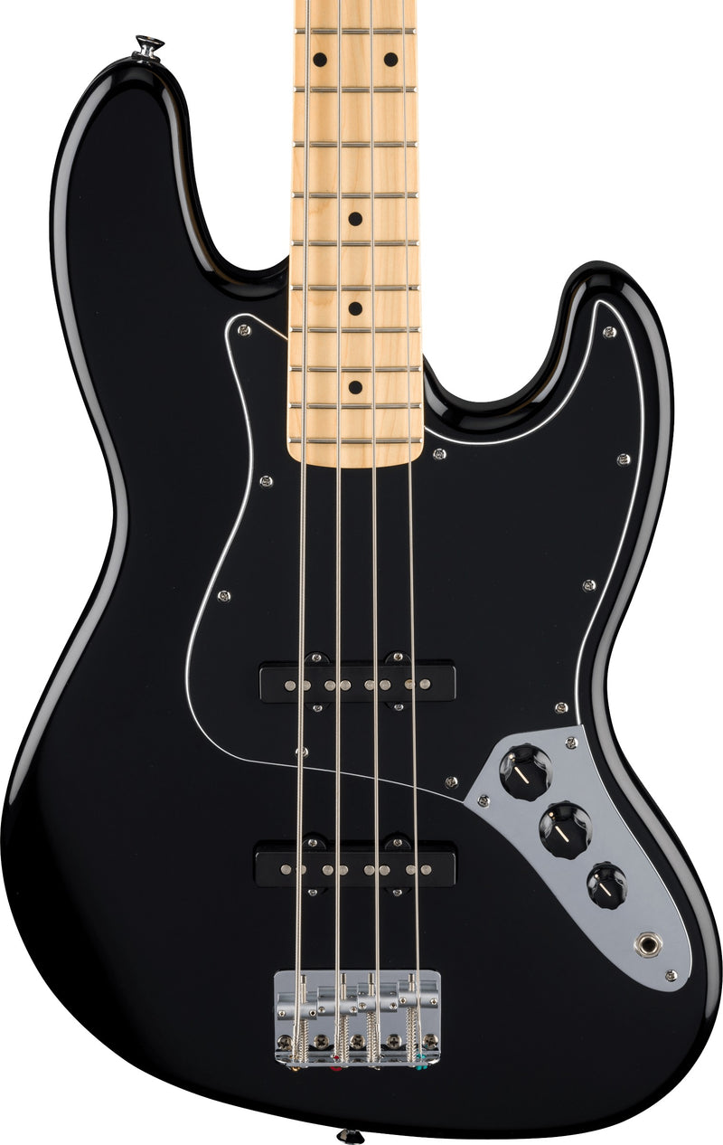 Fender Standard Jazz Bass - Black