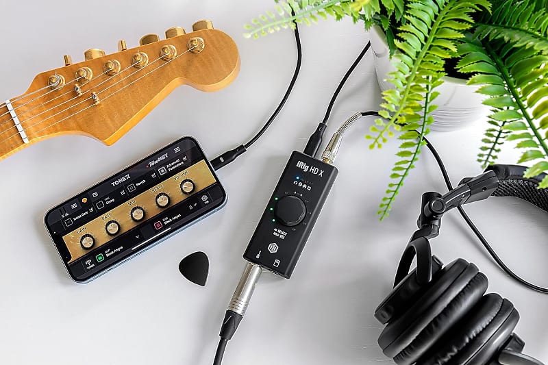 IK Multimedia iRig HD X next-level guitar interface for iOS and Mac/PC