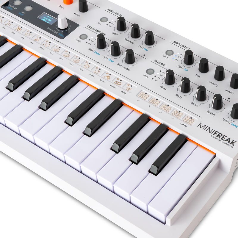 Arturia MiniFreak Vocoder 37-key Hybrid Synthesizer - White (Open Box)