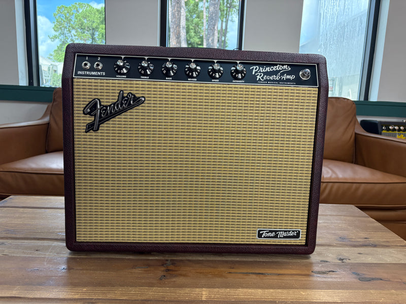 Fender Limited Edition Tone Master Princeton - Wine (Open Box)