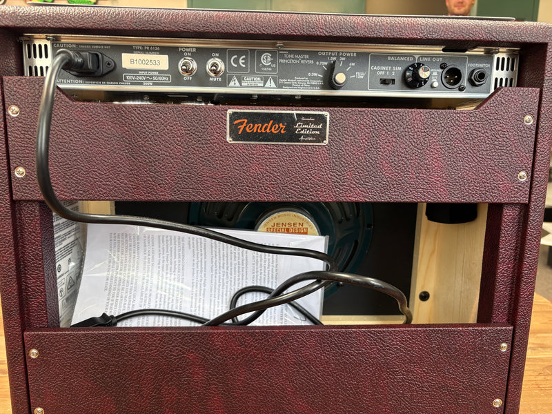 Fender Limited Edition Tone Master Princeton - Wine (Open Box)