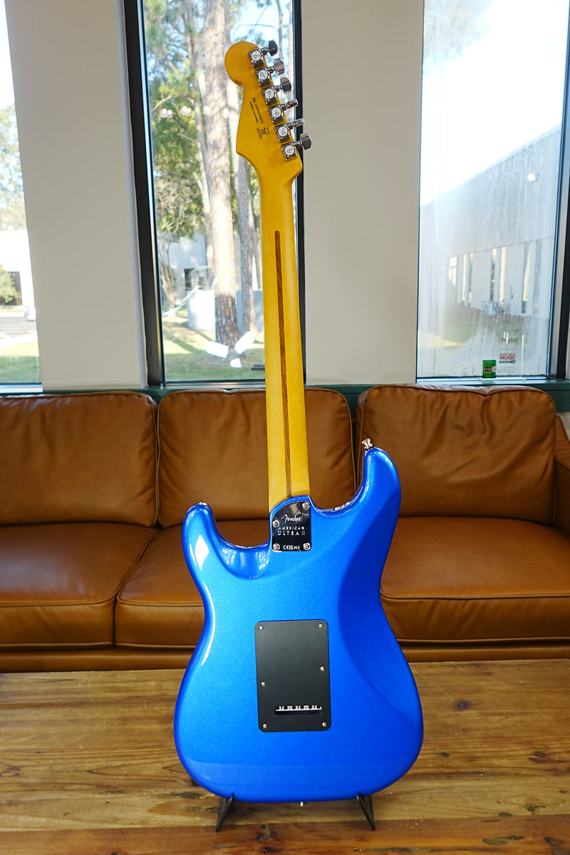 Fender American Ultra II Stratocaster - Noble Blue