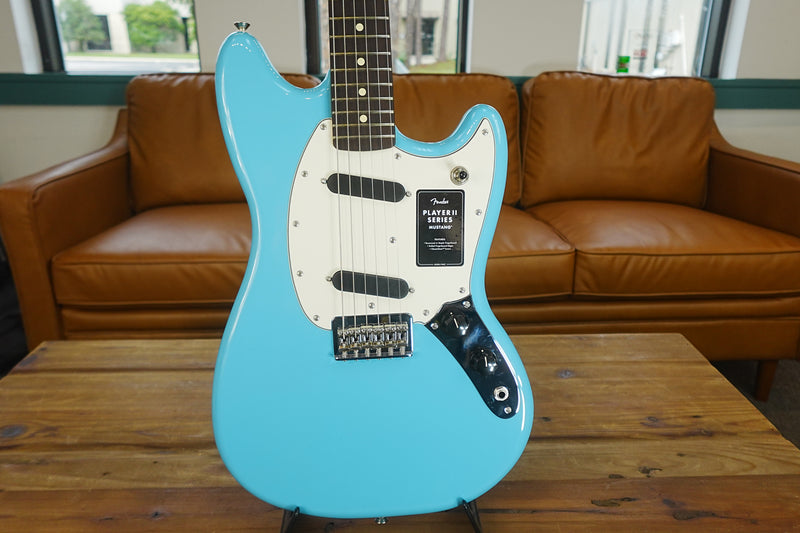 Fender Player II Mustang, Rosewood Fingerboard, Aquatone Blue (Open Box)