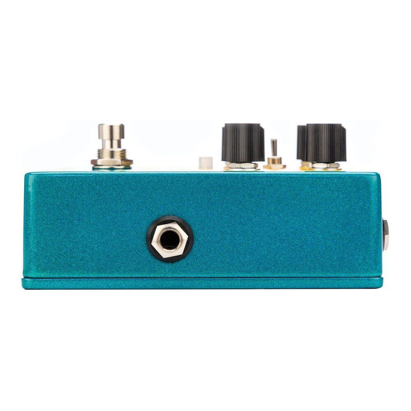 Earthquaker Aurelius Tri-Voice Chorus Pedal