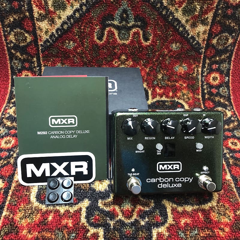 MXR M292 Carbon Copy Deluxe Analog Delay (Open Box)